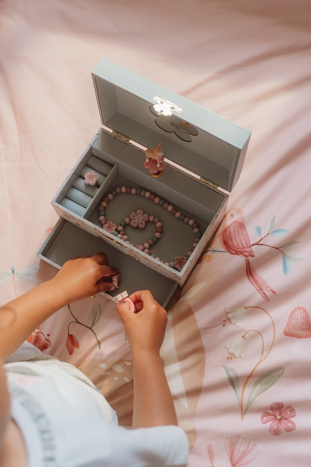 Little Dutch Fairy Garden Joyero con ciervo musical