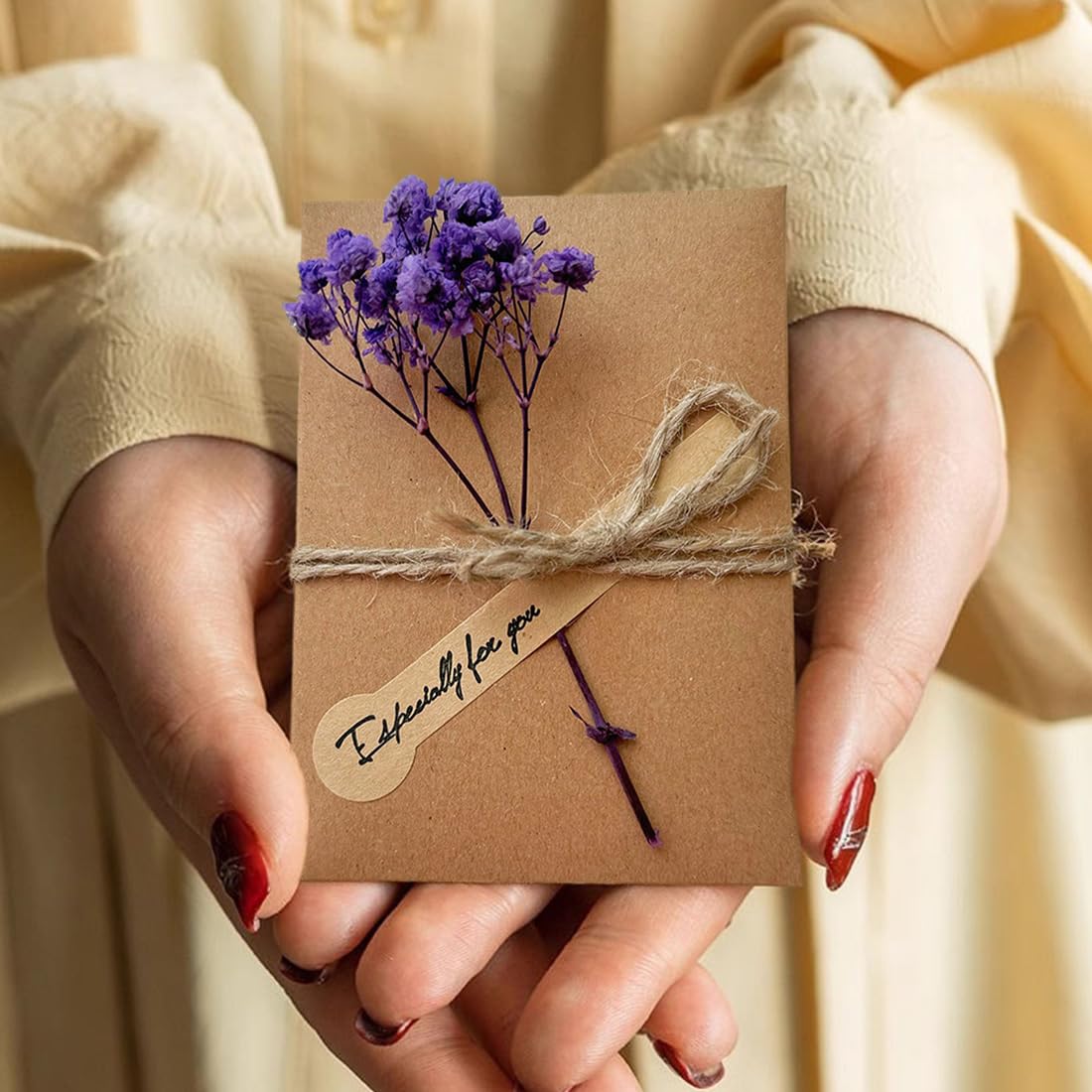 Tarjeta de Felicitación Vintage con Flores Secas, Postales Kraft para Cumpleaños Boda Navidad - 10 Sobres