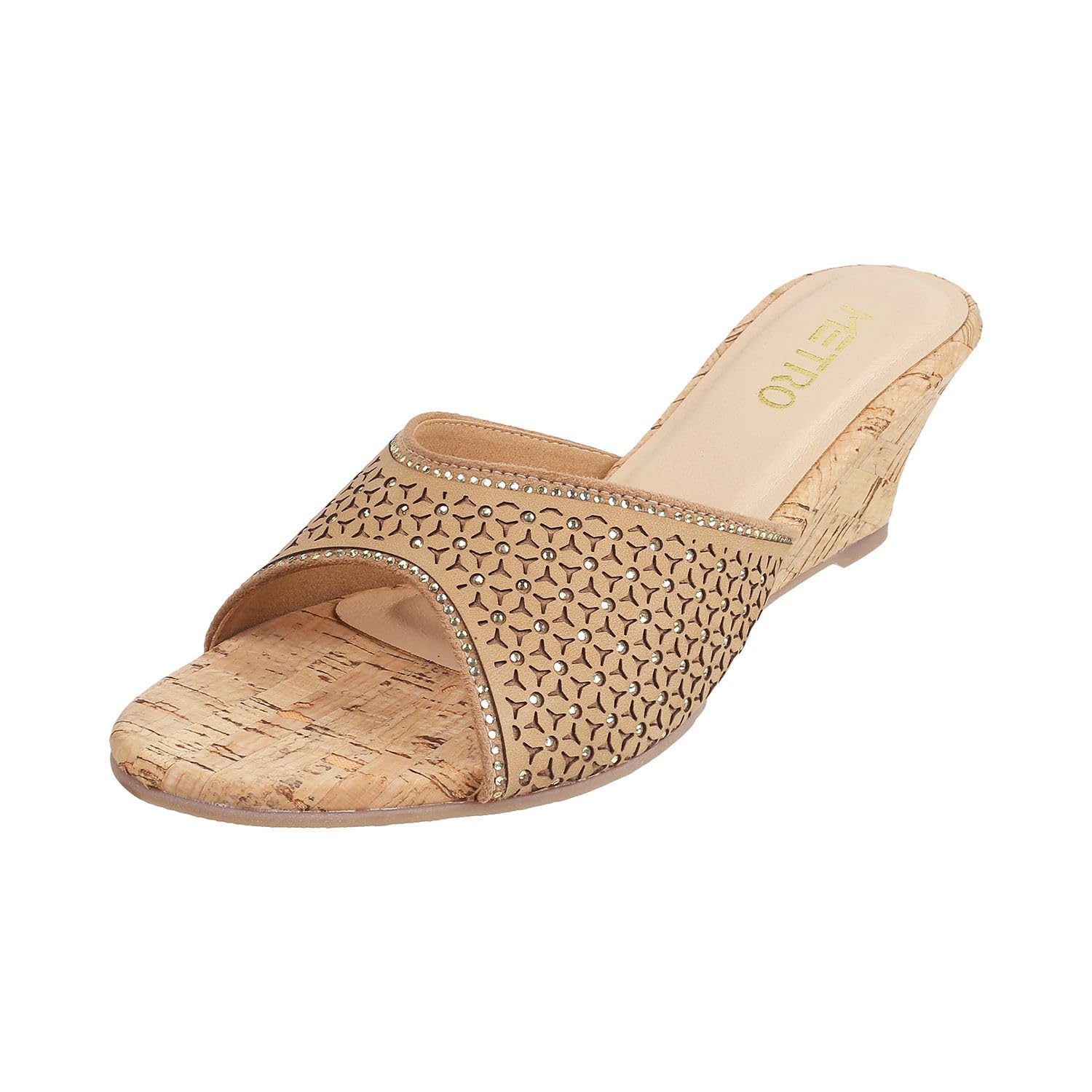 Metro Women Beige Wedge Heel Fashion/Ethnic Sandal UK/5 EU/38 (41-116) (B0C7CCNQN4) Amazon Price History, Amazon Price Tracker