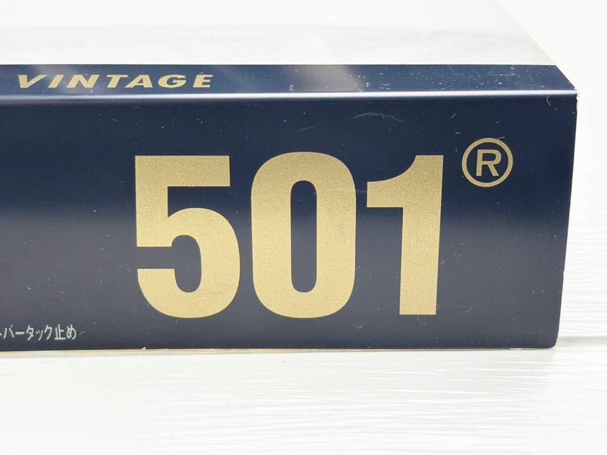 リーバイス【Levi's 】501ヒストリー木製額縁看板レアモノ リーバイス【Levi's 】501ヒストリー木製額縁看板レアモノ