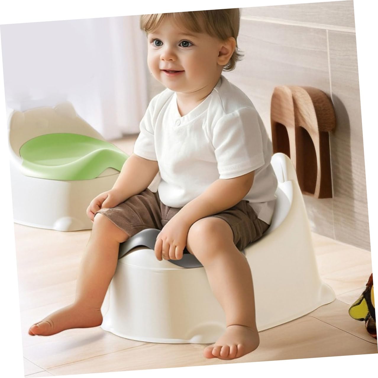 Orinal Adecuado para Entrenamiento de Baño Portátil Asiento de Inodoro Estable y Ligero, Hecho de Plástico para Niños en Casa o Viaje