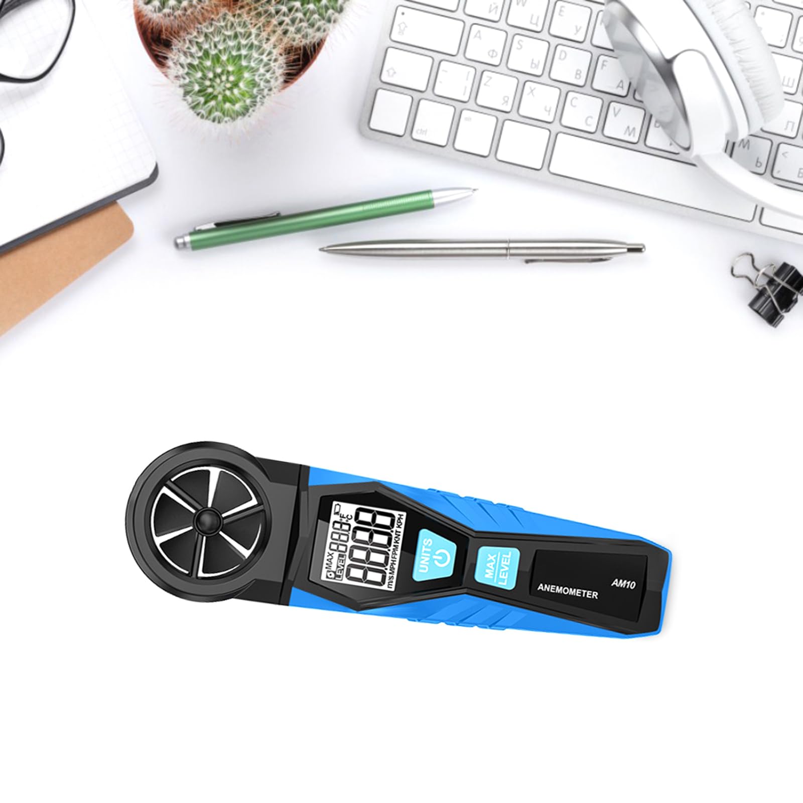 Digital Anemometer Handheld Meter For Measuring Temperature And With Backlights