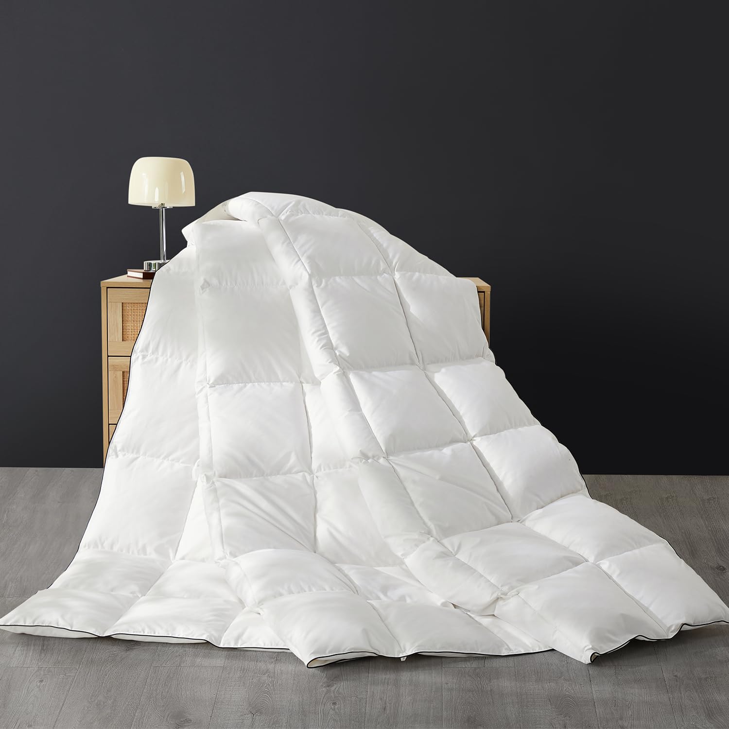 SAPHREAS Goose Down & Feathers Duvet Single Size, All Season Duvet Insert Single, Luxury Lightweight Bedding Quilts with 8 Corner Loops, White 135x200cm