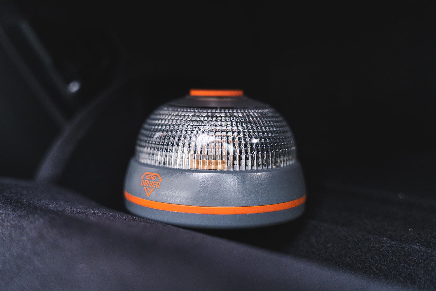 Pack 4x Hero Driver LED Baliza V16 Conectada y Geolocalizada – Certificada por la DGT – Conectividad Incluida hasta 2040 – Emergencia Coche – Obligatoria a partir de 2026 – Tarjeta Vodafone SIM Gratis