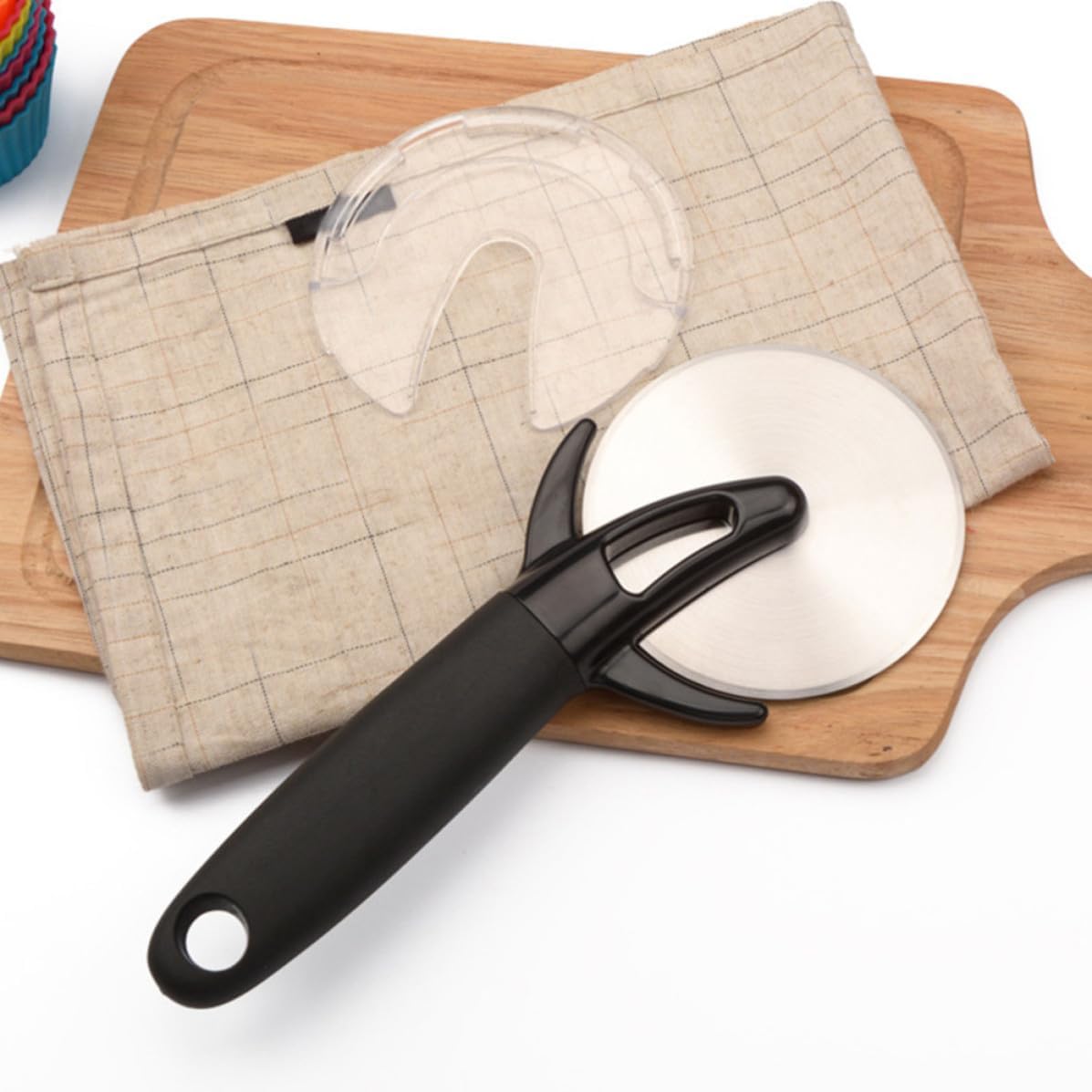 Stainless Steel Pizza Cutter Wheel Black with Protective Sleeve