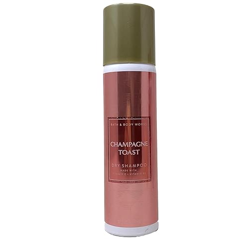 Miniatura 2 de Bath and Body Works Champagne Toast Dry Shampoo con un jabón de muestra de Himalayan Salts Springs.