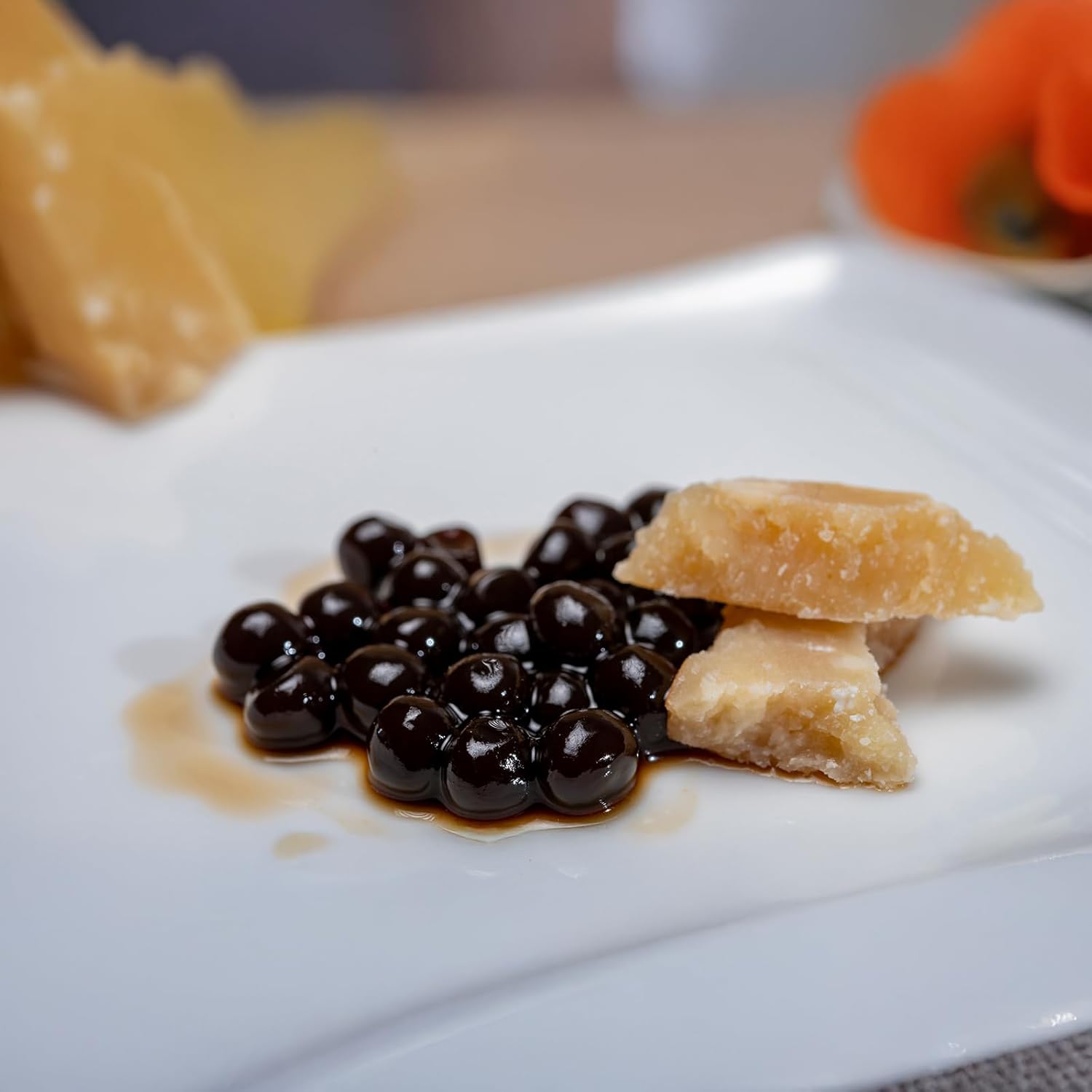 Balsamic Vinegar Pearls, 24.69 oz Jar – Rich Balsamic Vinegar Flavor from Modena – Ideal for Salads, Carpaccio, Cheese & Desserts