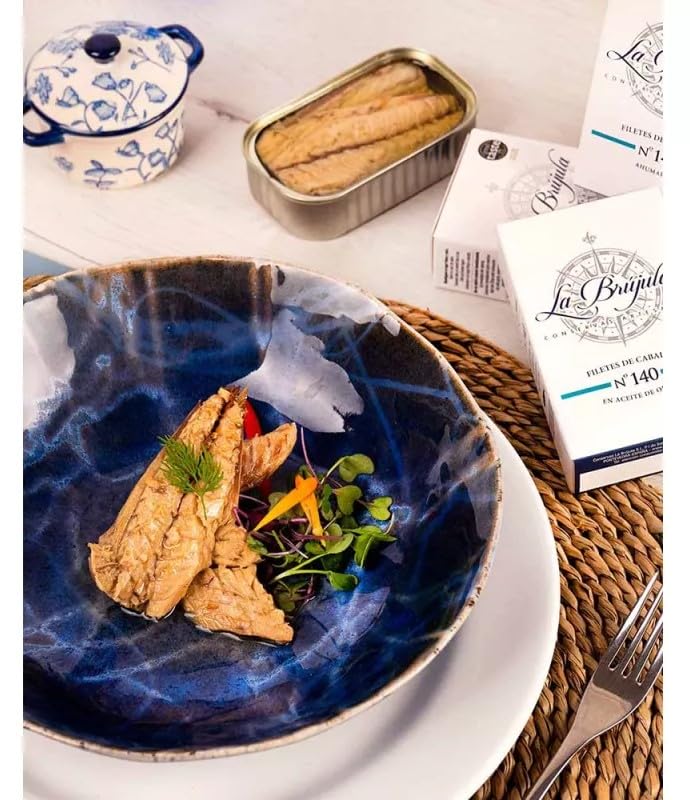 La Brújula Premium Spanish Seafood Sampler – 4 Pack – Includes Sardines, Yellowfin Tuna Belly, Mackerel Fillets, and Mackerel with Lemon | Gourmet Canned Fish | Conservas from Galicia | Product of Spain