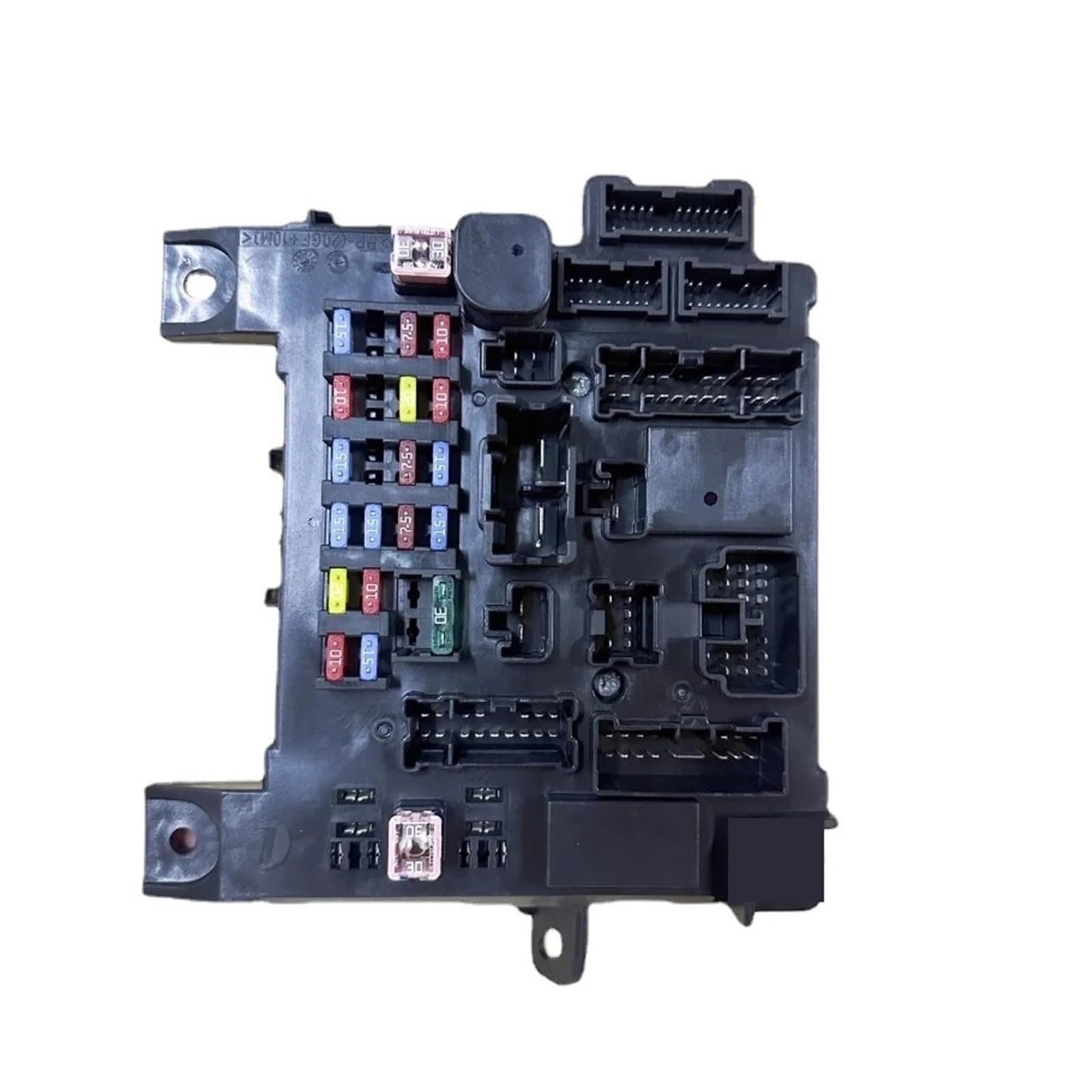Panne de tableau de bord ? Installez le boîtier fusibles 8637A645