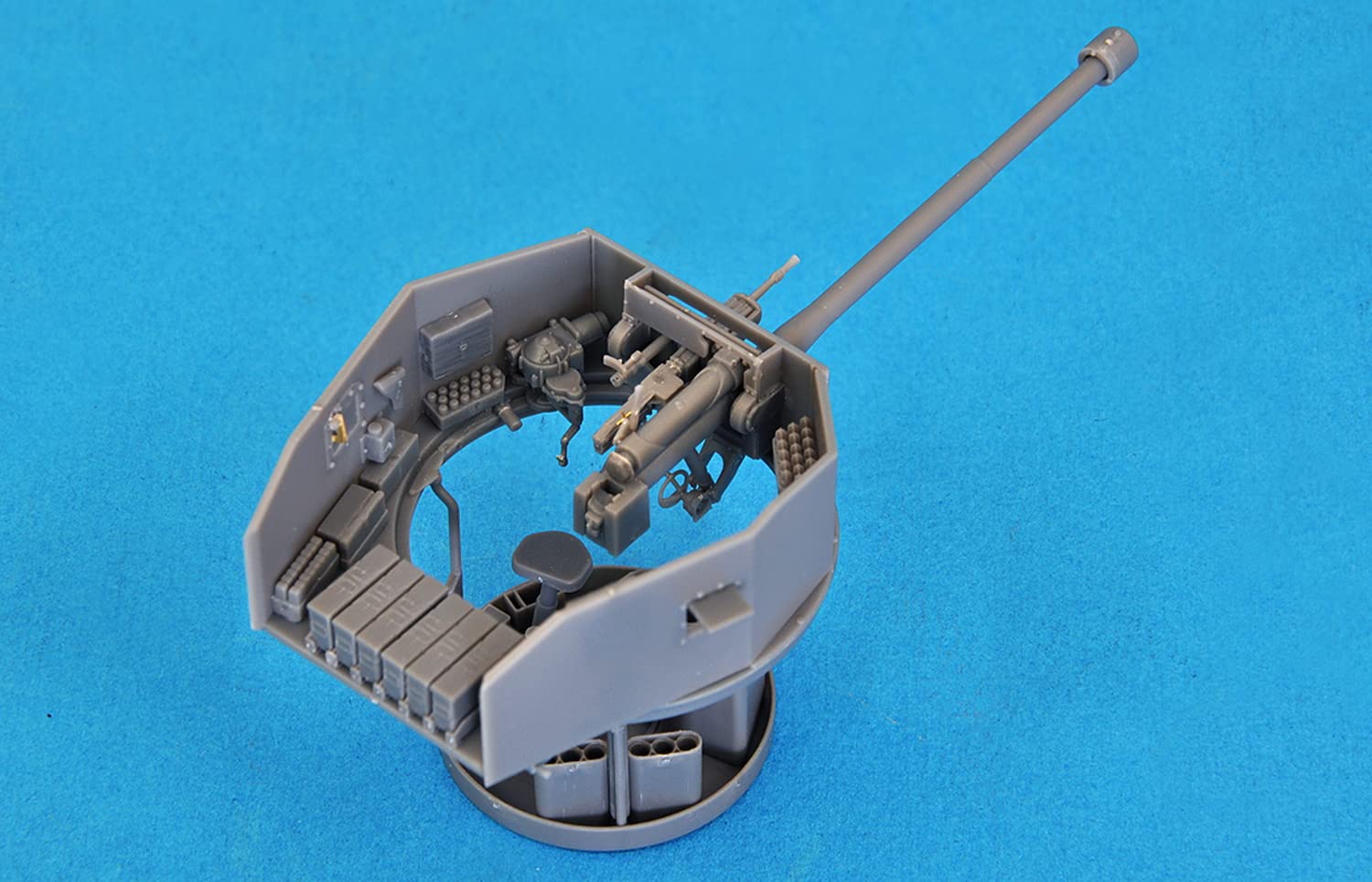 Miniart Skala 1:35 "AEC Mk.2 Car" zestaw modeli z tworzywa sztucznego