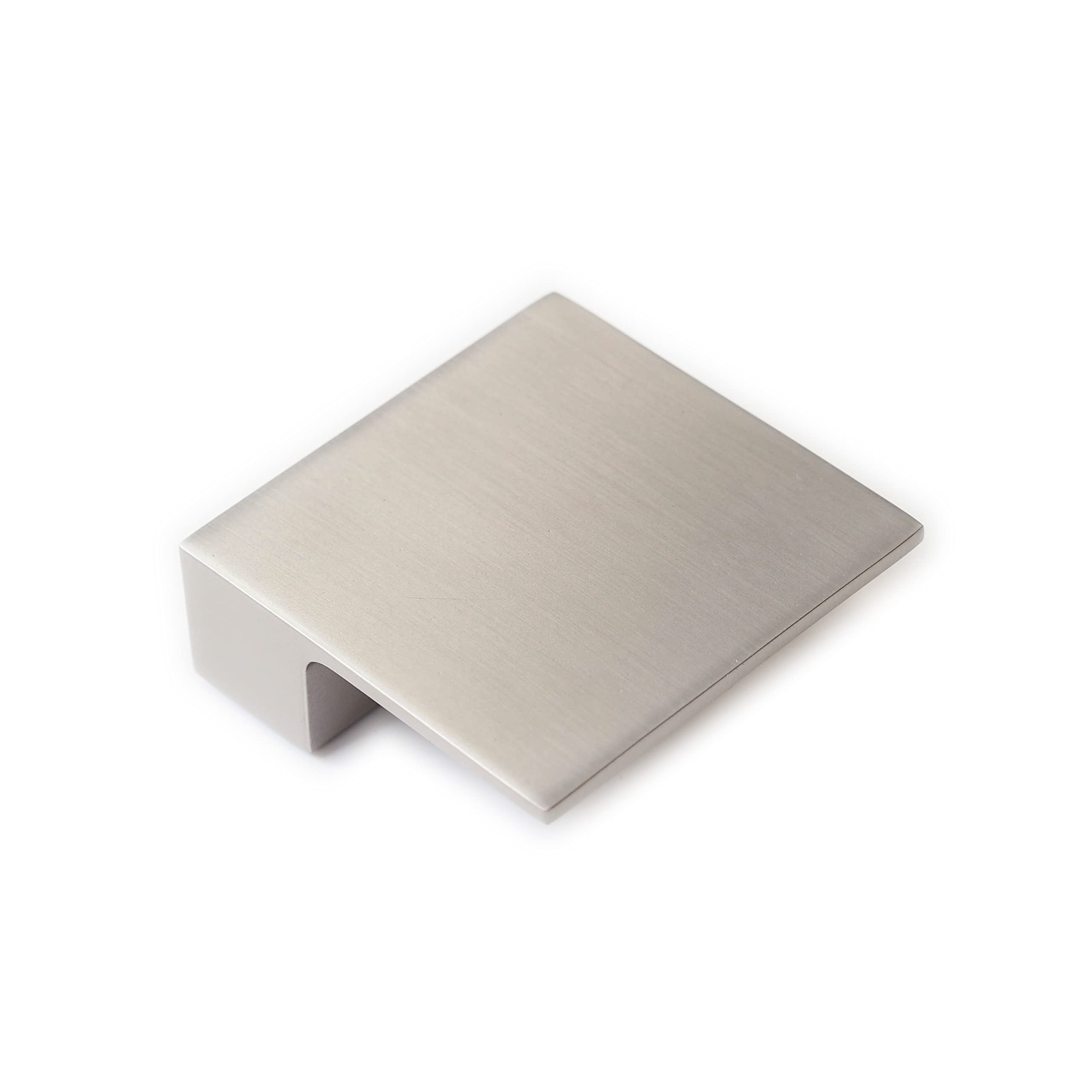 Handle & Home Hh5934nsk 60Mm Square Brushed Nickel Cabinet Knob 32Mm Centres