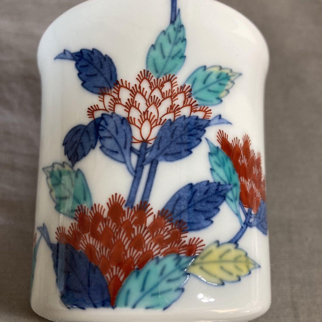 値下げ　今右衛門　錦 藤袴絵　組湯吞 蓋付 共箱付 今右衛門 錦 藤袴絵 組湯吞 蓋付 共箱付 【公式通販】