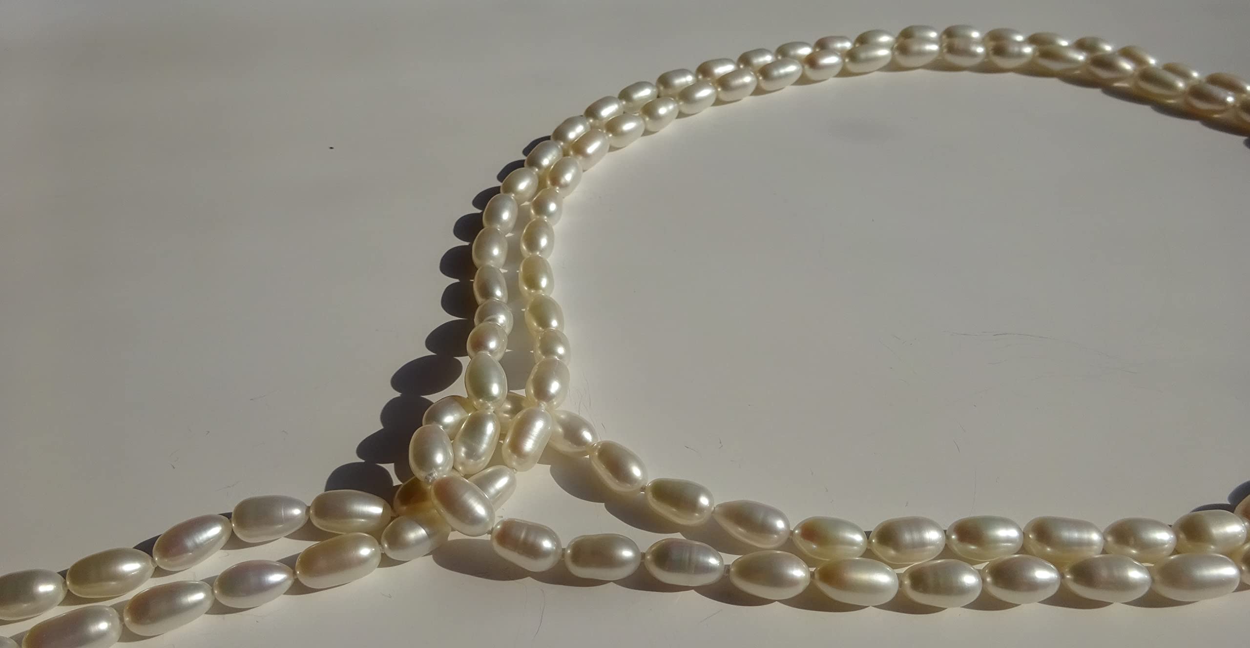 Sautoir perles de culture, collier écharpe Longueur 129Cm, perle d'eau douce de culture, perle forme allongée, couleur blanche