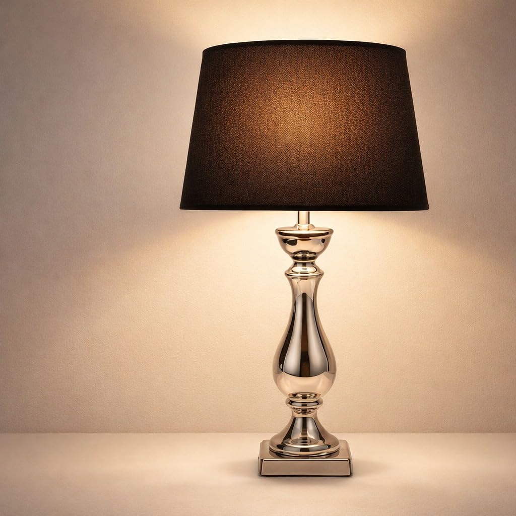 DRULINE Lovely Tischlampe 60 cm Tischleuchte Nachttischlampe mit Schwarzem Stoffschirm & Silbernem Keramikfuß mit Kabelschalter für Schlafzimmer, Wohnzimmer, Büro Dekolampe E27, Leselampe