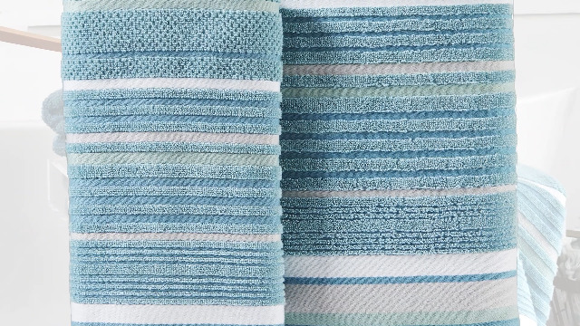 Lot De 2 Essuie-mains SKL HOME Ocean Watercolor Scales - Motif écailles Bleu Aquarelle - 100% Coton - 40.6x66 Cm