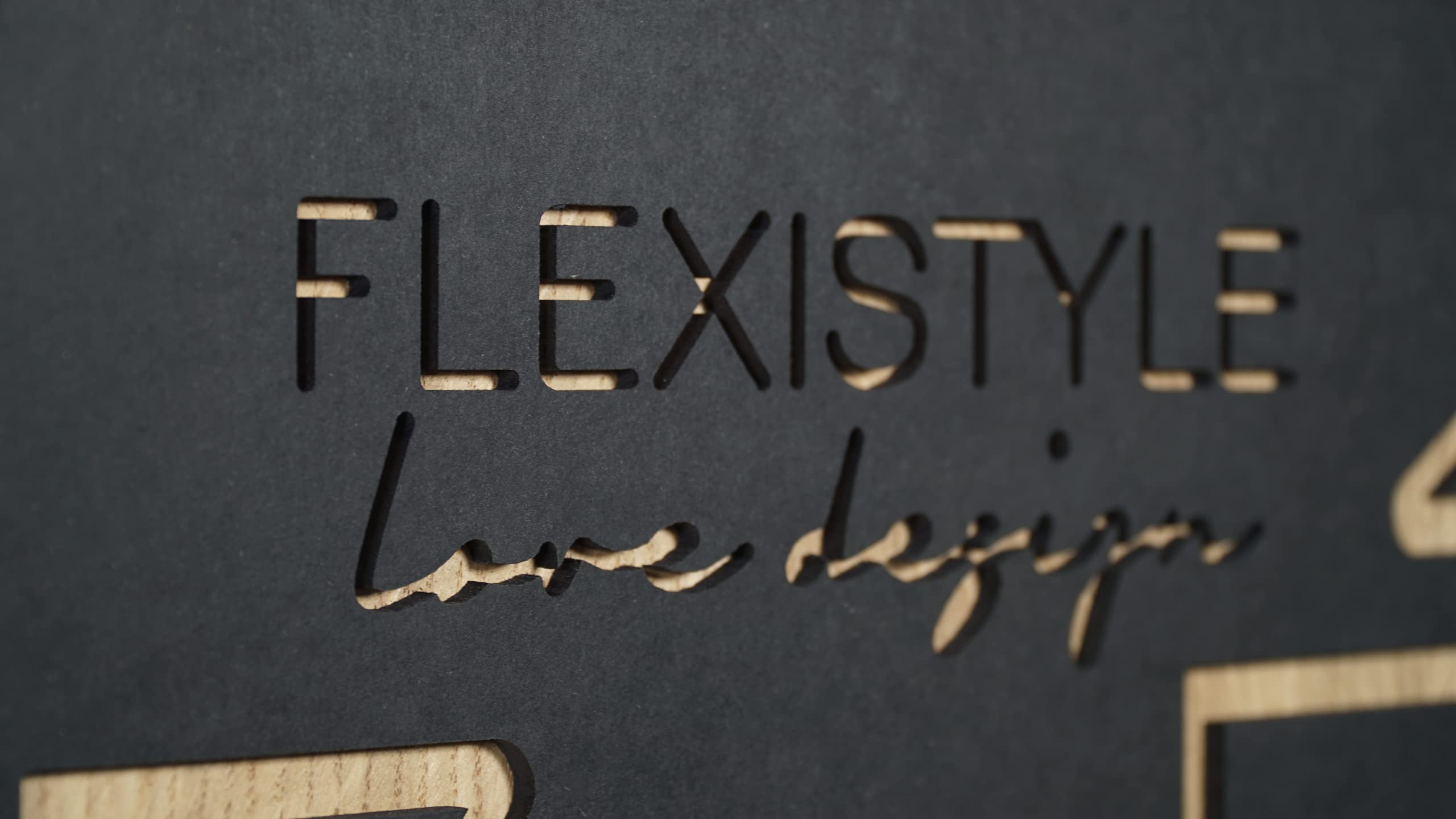 FLEXISTYLE Reloj de Pared Grande con Aspecto de Madera Digits Eco, Cuadrado, silencioso, salón, Dormitorio, (Negro, 60 cm)