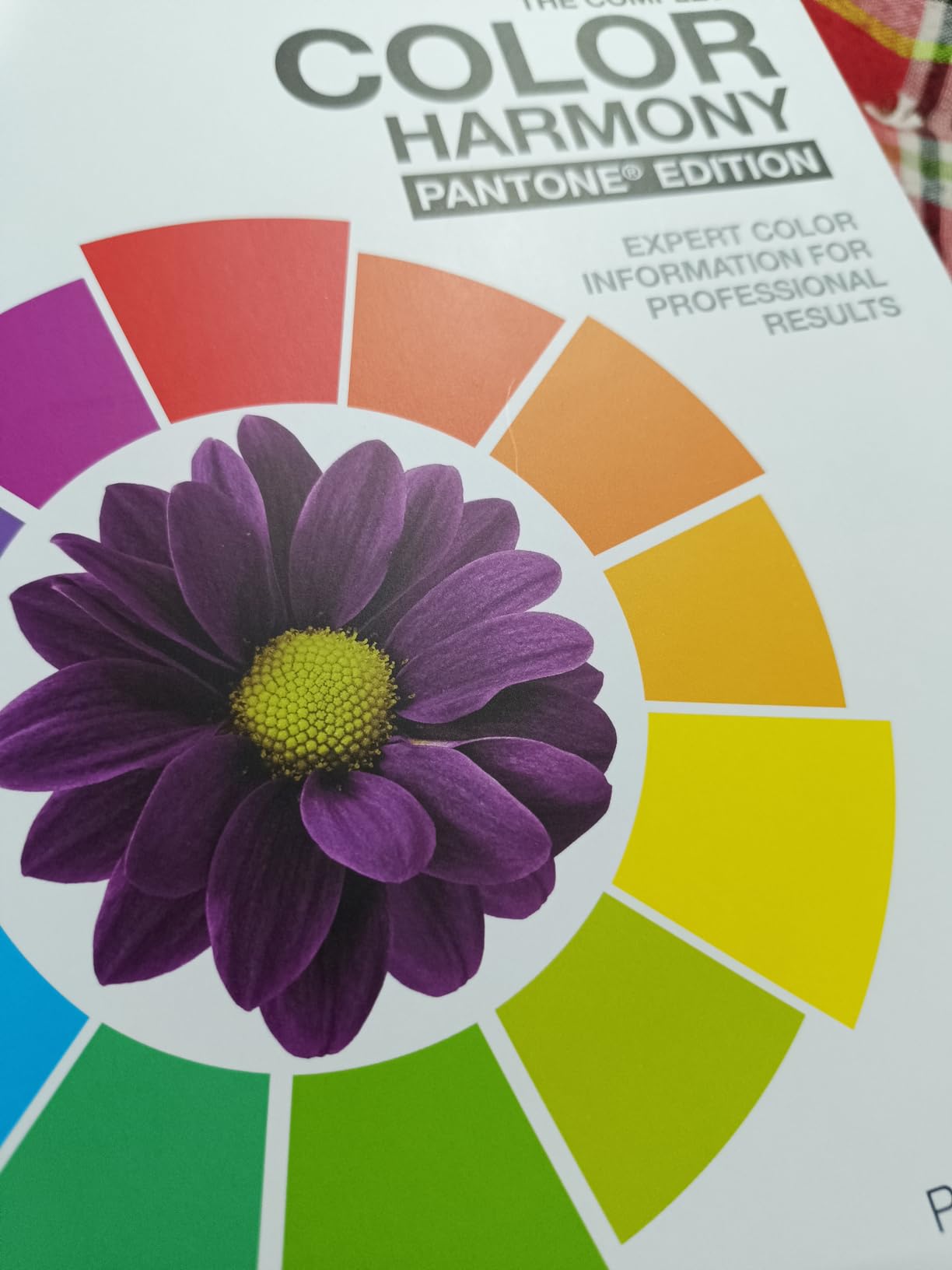 Buy The Complete Color Harmony, Pantone Edition: Expert Color ...