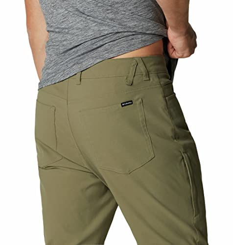 Image of Columbia Men's Mid Rise Regular Fit Track Pants