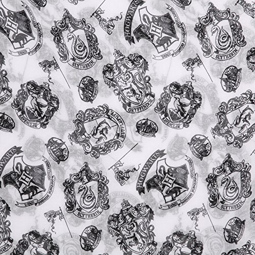 Harry Potter Hogwarts All Over Infinity, White, One Size2