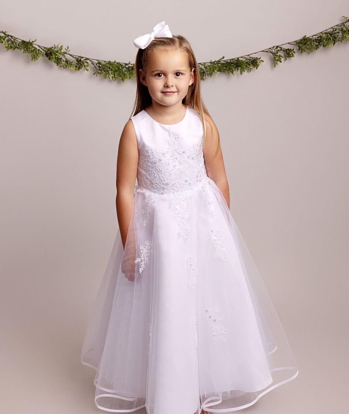 Elegante Vestido de Encaje Blanco para niña de Las Flores con Bolero Bodas y Eventos Formales