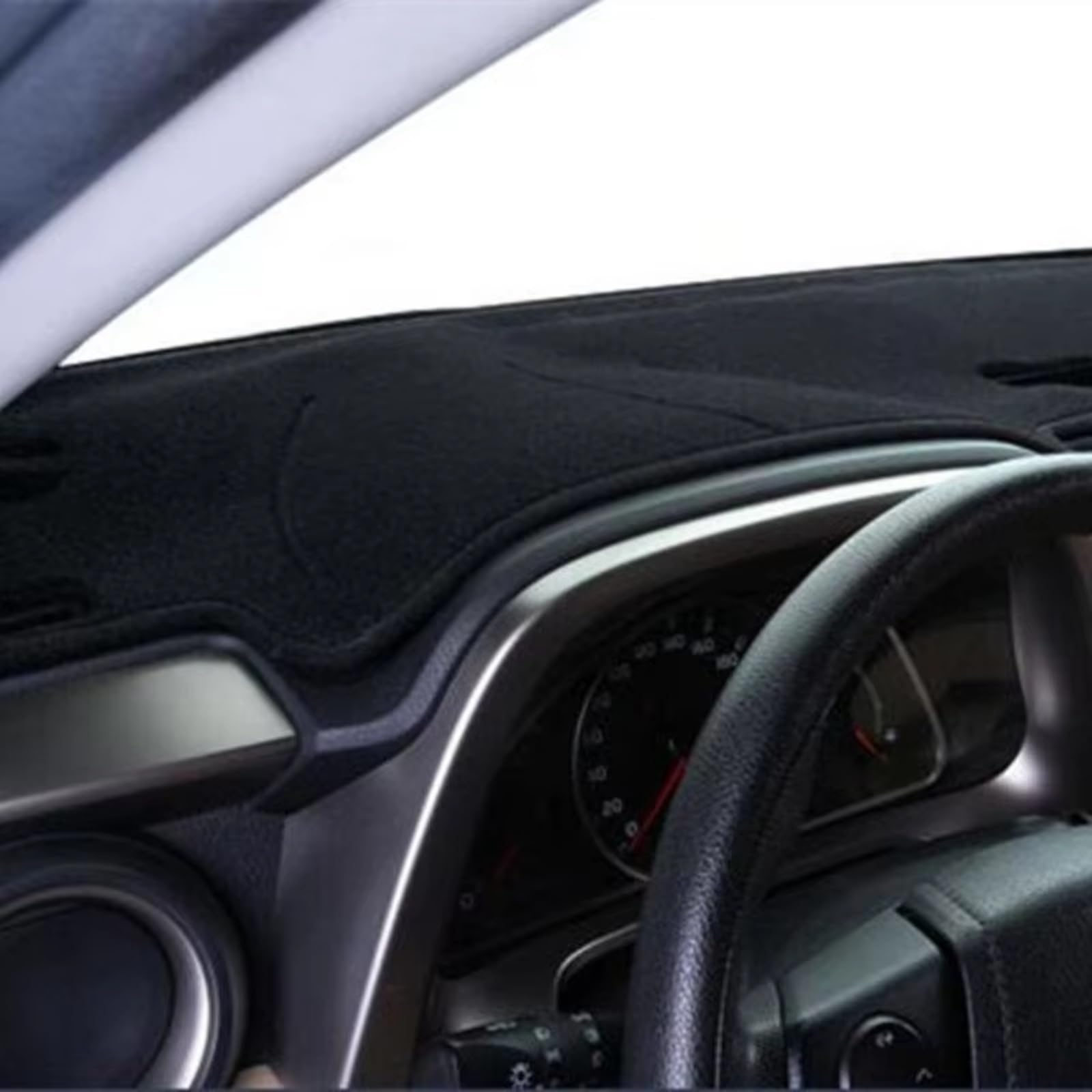 Kratzfeste Innen-Armaturenbrett-Abdeckungen Für Peugeot 107 2005-2014 Dashmat Center Konsole Teppich Kissen Auto Dashboard Abdeckung Dash Matte(Red Edge,RHD)