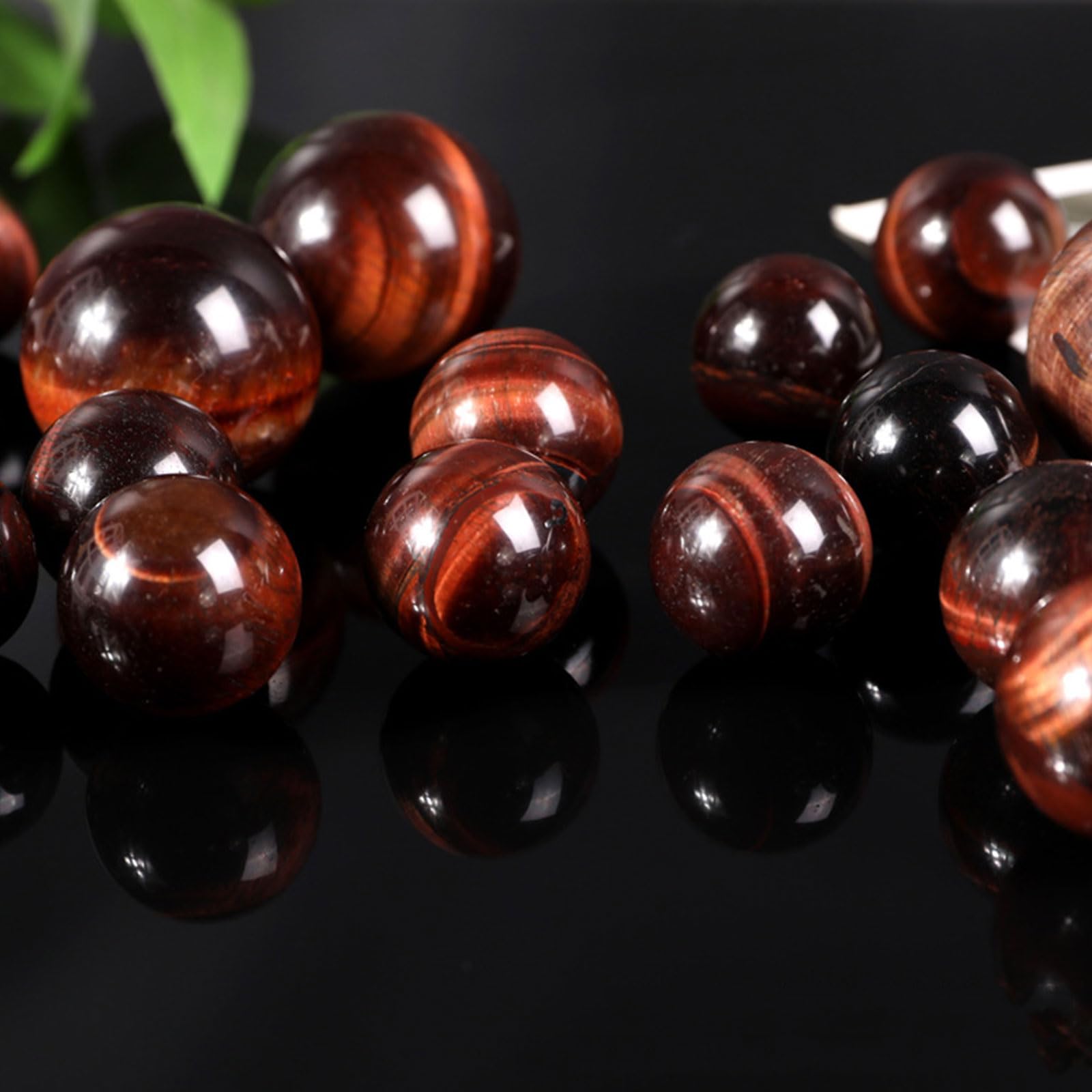 Set di Sfere con Sfera di Cristallo Rosso Naturale Occhio di Tigre da 3 Pezzi Ornamenti con Sfere di Pietre preziose per la Decorazione della casa Feng Shui Chakra Aura,32~34mm