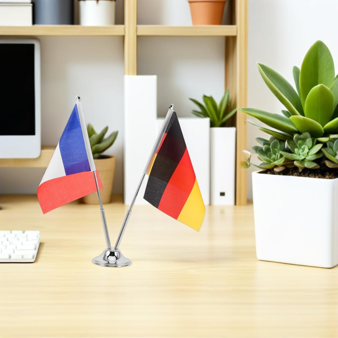Healeved Tischflaggen Set Deutschland & Frankreich Mit Edelstahl FlaggenstäNder Kleine Tischflagge FüR BüRo Konferenzen Und Besprechungen Schreibtischdekoration