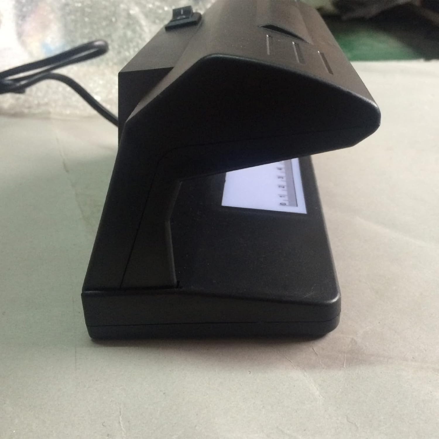 UV Counterfeit Bill Detector,Scan Bills Using Long UV ABS Housing Sensitive Sensor Small Fake Money Detector for US Dollar, Euro, Mexican Peso Supermarket : Office Products