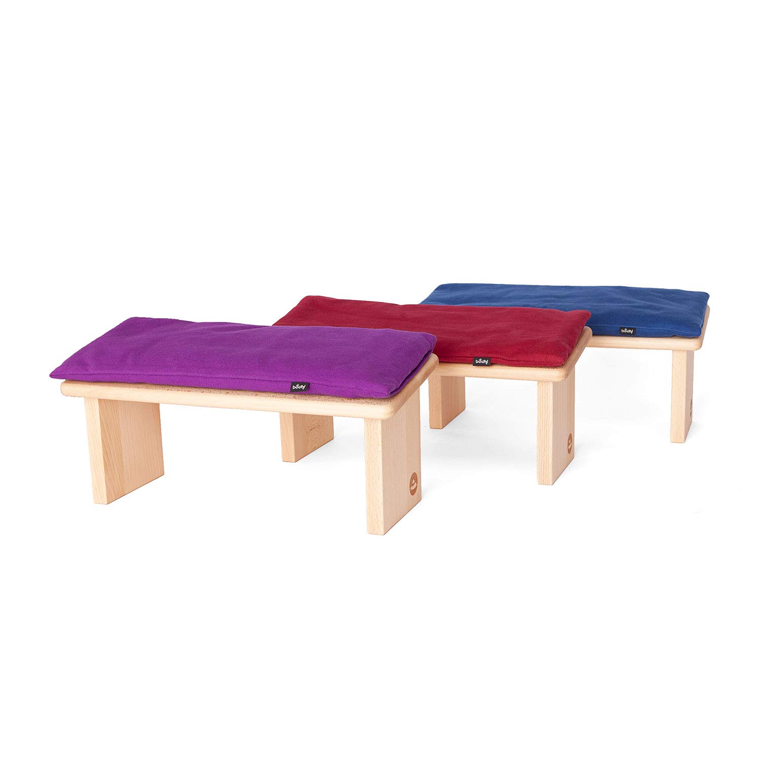 Bodhi Meditationsbank aus Holz (Buche) | Yoga Hocker aus Holz | Kniesitz Medibank für eine Tiefe Meditation | Variation: Lhasa Klappbar – Buche geölt mit Auflage (weinrot)