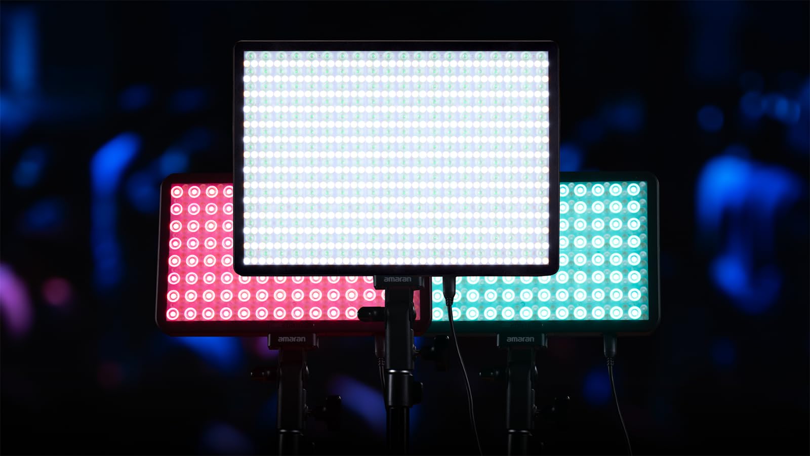 Amaran Pano 120c Kit RGBWW LED Vidéo Éclairage continu 120W CCT 2300K-10000K avec contrôle APP 12 Effets d’éclairage de Photographie pour Youtube Vlog