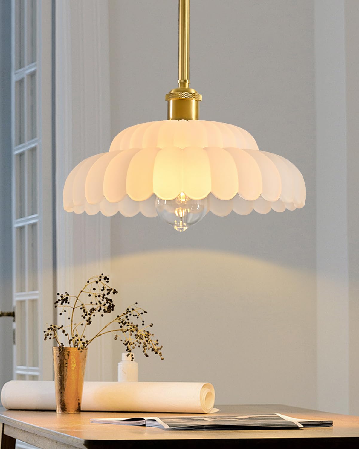 ChenSolara Vintage Semi Flush Mount Ceiling Light, Frosted Milk Glass Flower Shade with Gold Brass Finish, Elegant Retro Ceiling Light Fixture for Bedroom Hallway Entryway Kitchen