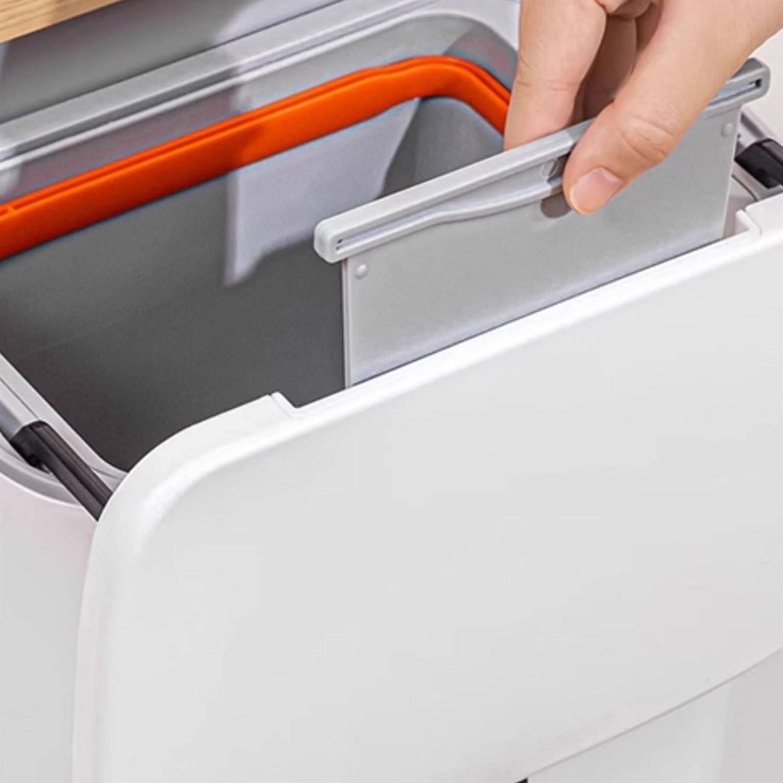 Cestino carta ufficio Pattumiera da cucina a parete for uso domestico nuovo modello con coperchio for la raccolta dei rifiuti della cucina, secco e umido, for il bagno Pattumiera da bagno ( Color : B