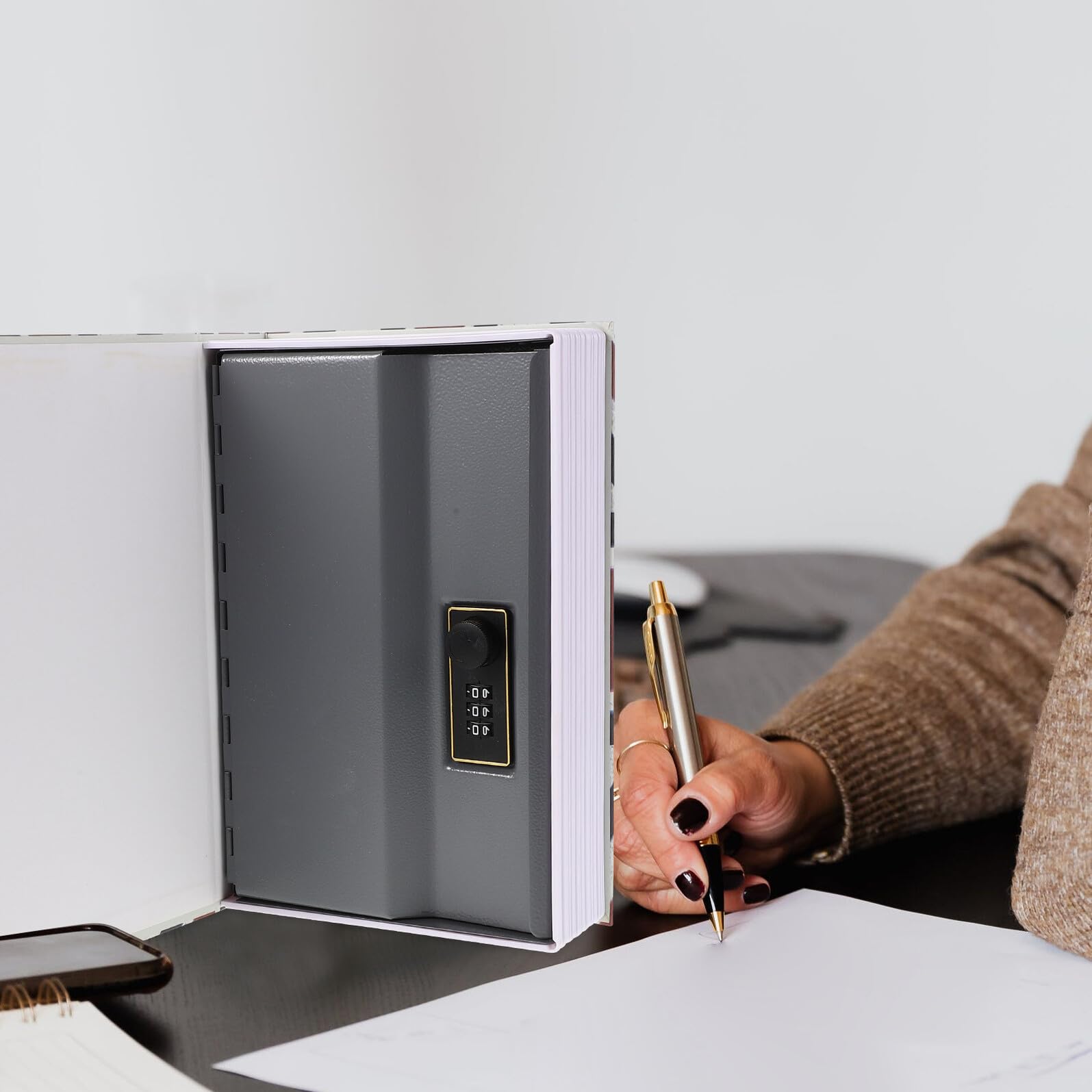 Geheimer Buchsafe mit Zahlenschloss für Zuhause und Büro