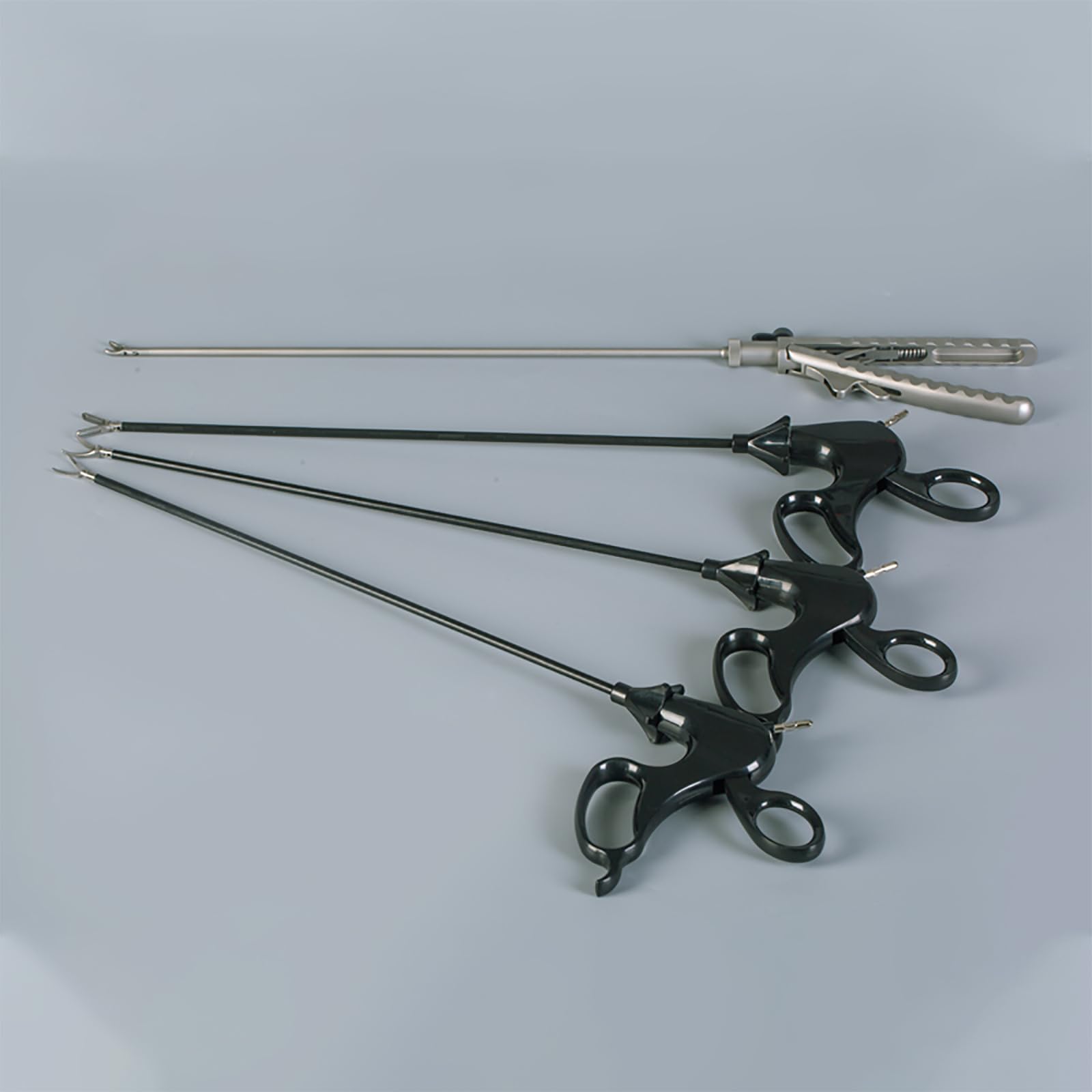 Laparoscopic Training Practicing Grasper Laparoscopy Instruments Set 4 Piece.(For practice use only)