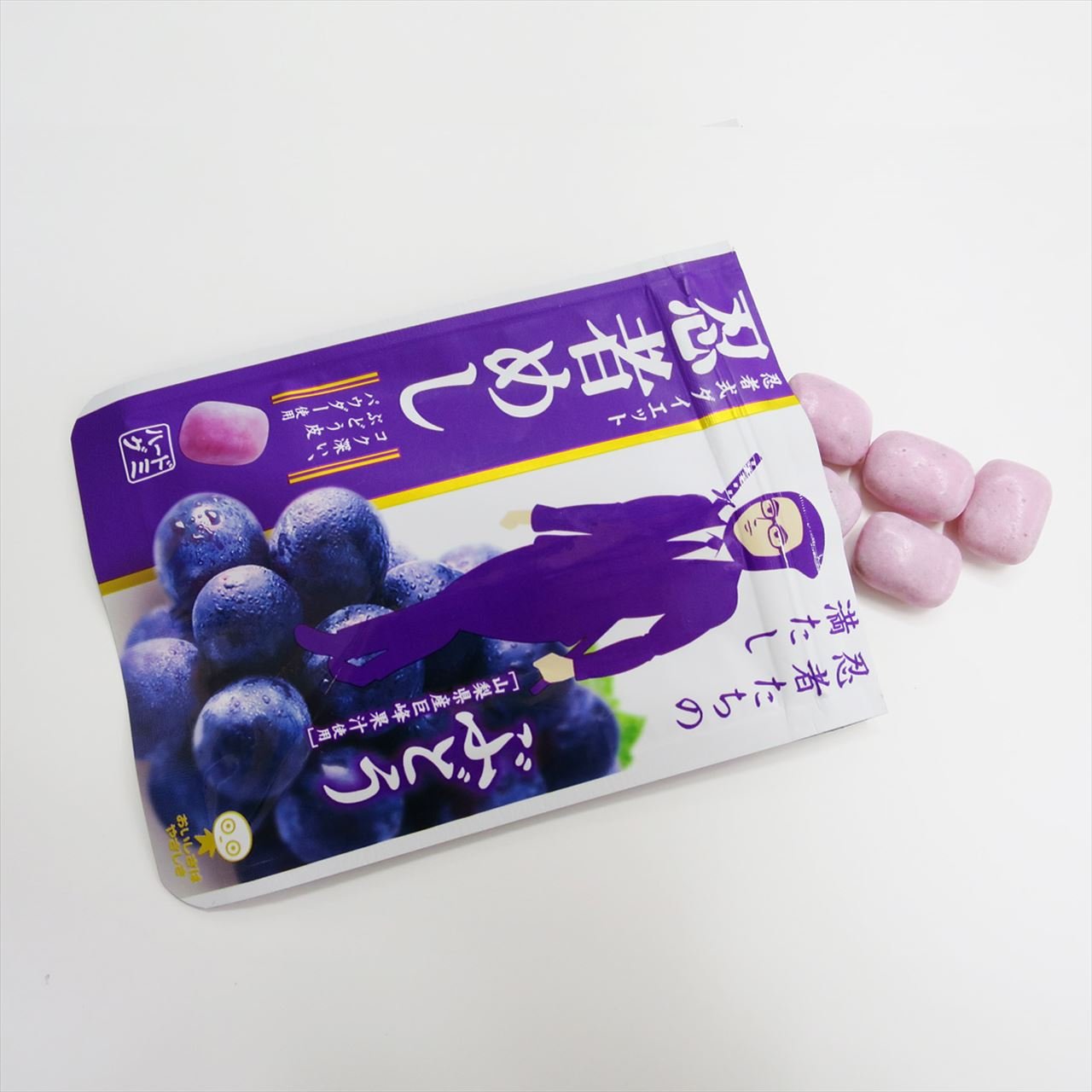 Amazon.co.jp: 味覚糖 忍者めし 巨峰味 20G (× 5) : 食品・飲料・お酒