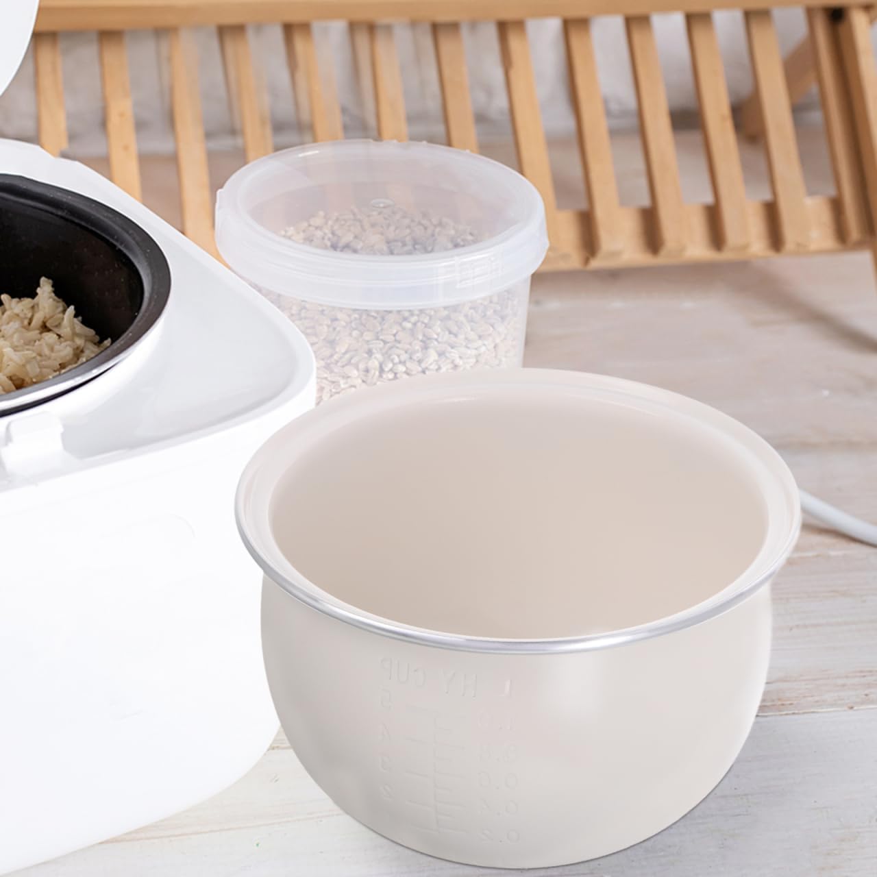 Ceramic Rice Cooker Inner Pot 7.20 Inch Glaze Replacement Liner for Rice Cooker Ceramic Insert for Porridge Soup Yogurt Household Electric Accessory