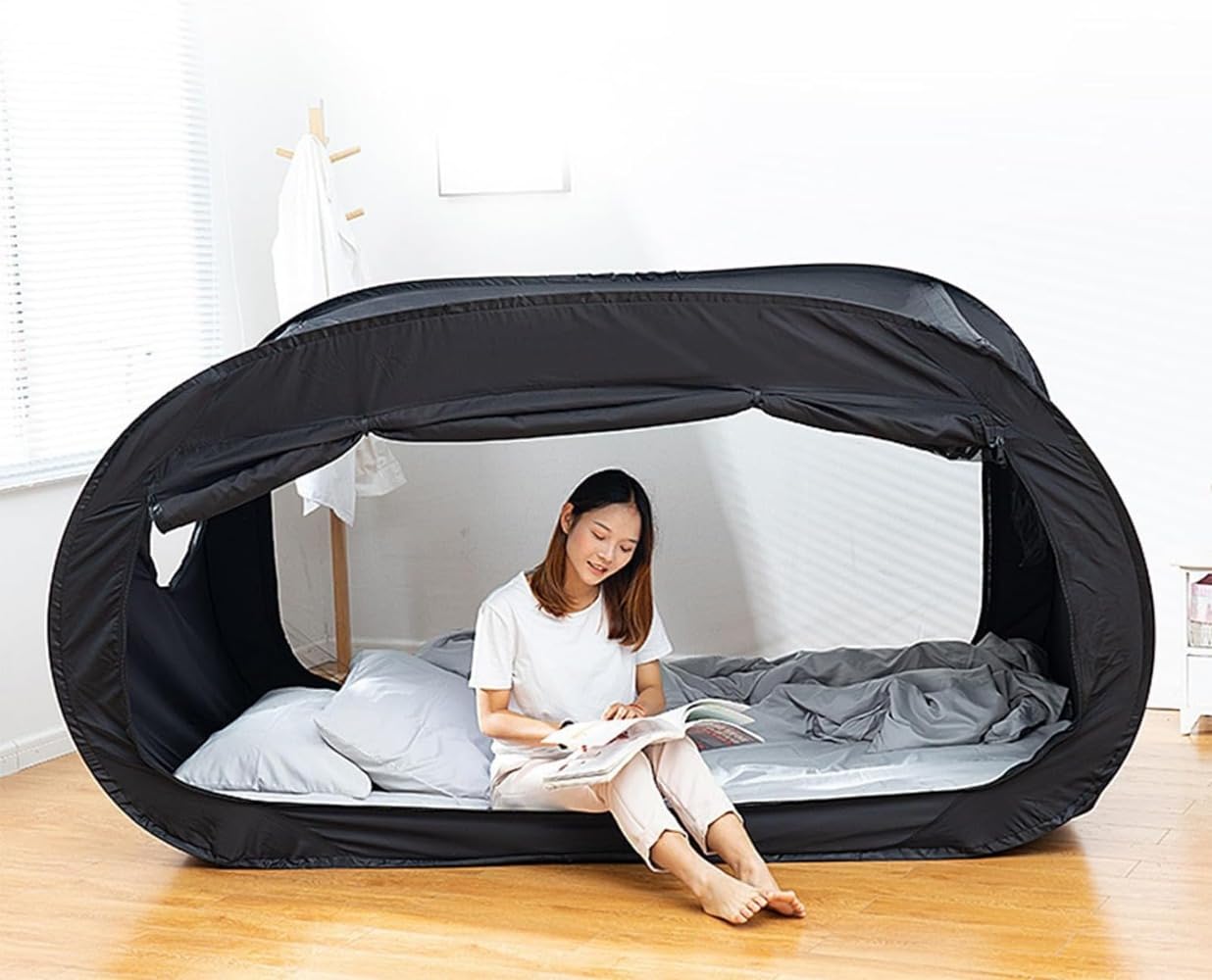 Amazon｜折りたたみプライバシー ベッド テント、屋内用プライバシー ポップ ベッド テント (黒)｜KMEYLE - 蚊帳 通販