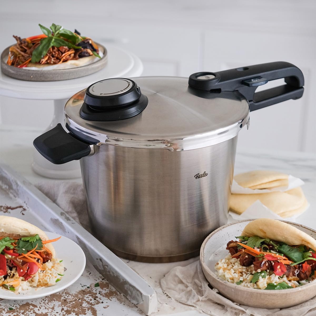Fissler Vitavit Premium Pentola a pressione in acciaio inox 6 L, 22 cm, 4 livelli di cottura, incluso inserto, adatta a fornelli a induzione