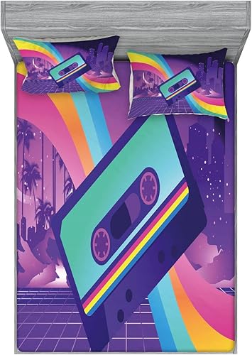 Ambesonne Synthwave - Juego de sábanas bajeras y fundas de almohada, cinta de casete antigua y rayos arcoíris sobre una ciudad del sur con palmas,