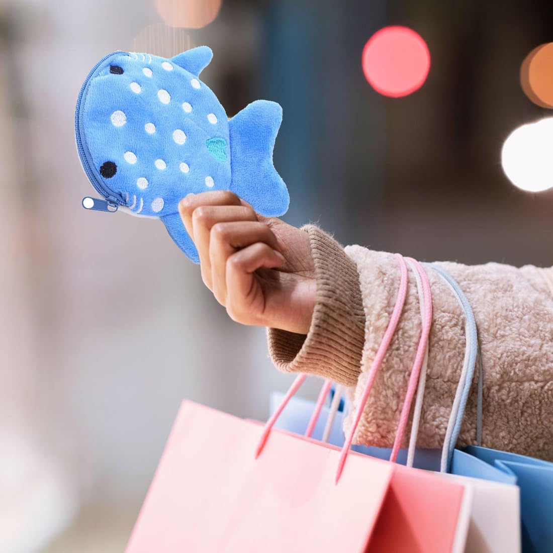2 pcs Porte monnaie en forme de requin petit portefeuille en peluche porte monnaie avec porte clés en chaîne mini sac à écouteurs pochette exquise