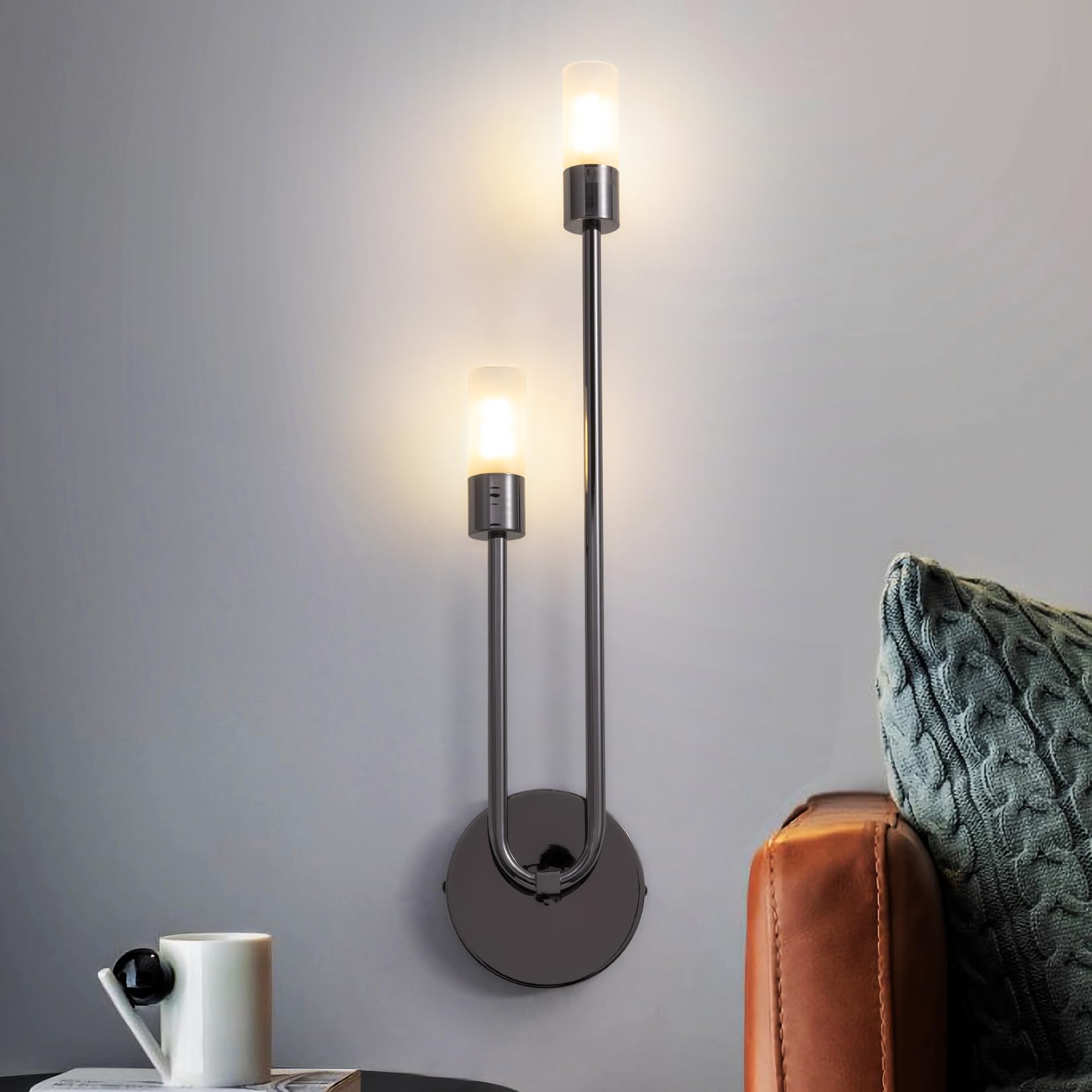 Fang Yan Mei Modern Wall Sconce, LED Black Wall Fixture Vanity Light Fixture with Glass Shade