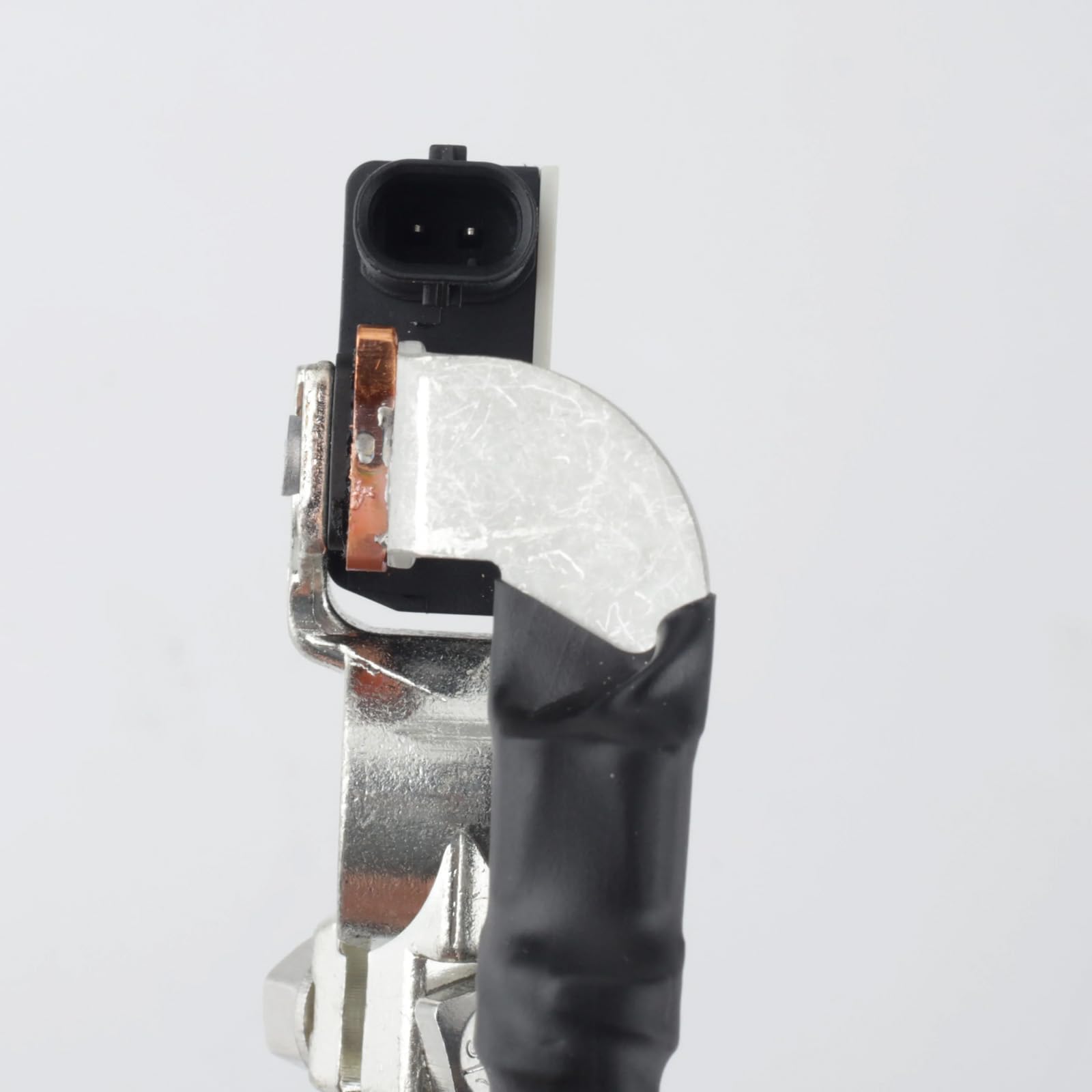Odporny przewód zaciskowy akumulatora do F80 230I 328I zapewniający długotrwałą łączność 61219117877 metalowy kabel uziemiający akumulatora