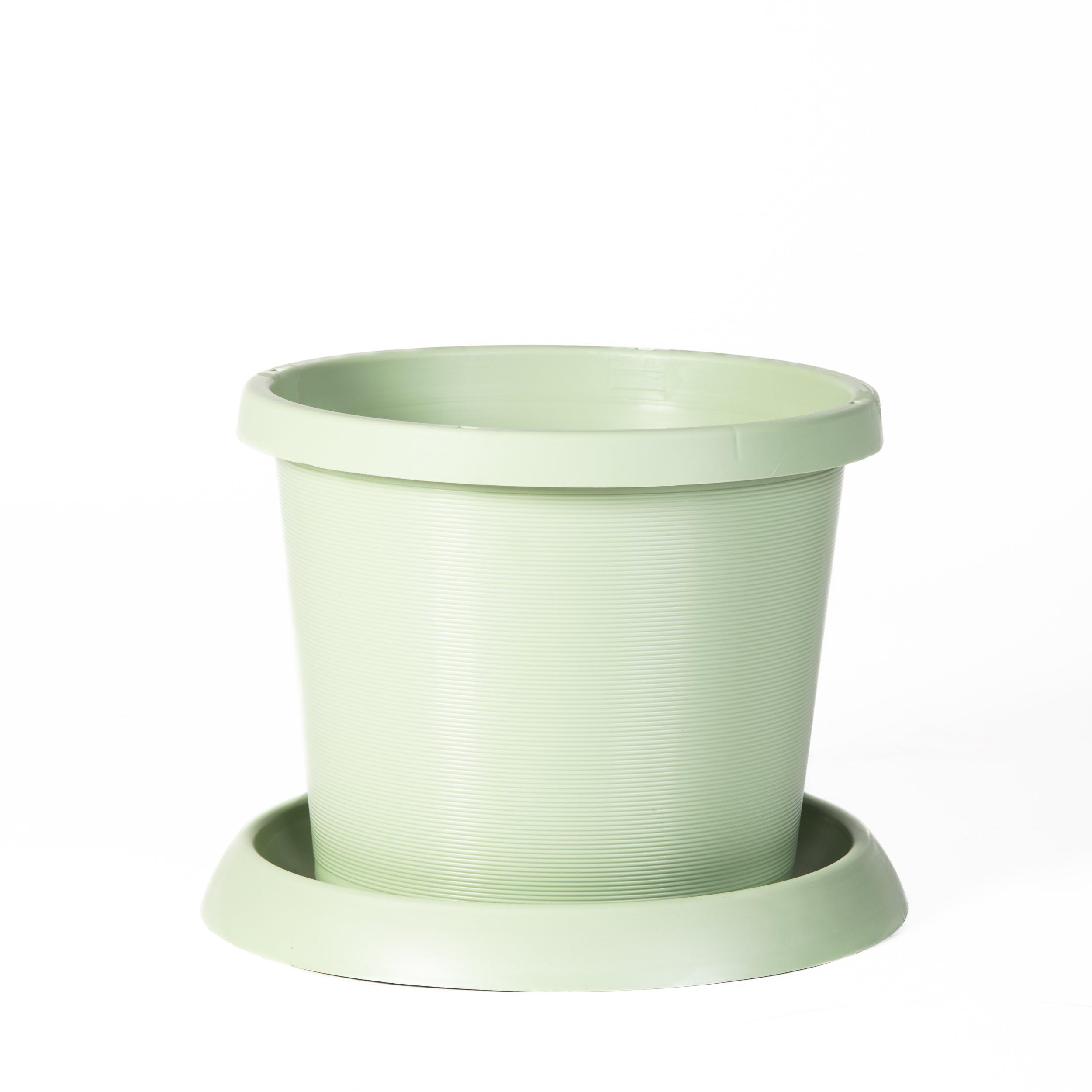 Garden Gear Plastic Flowerpot With Saucer Pistachio Green from B&Q