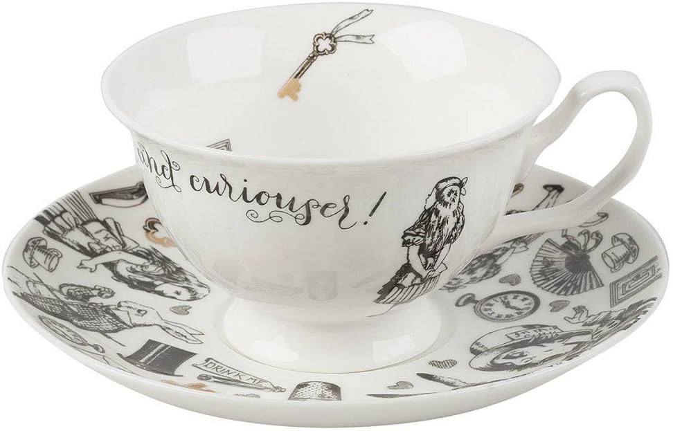 Victoria & Albert V&A Alice in Wonderland Cup and Saucer, 210 ml (7 fl oz)