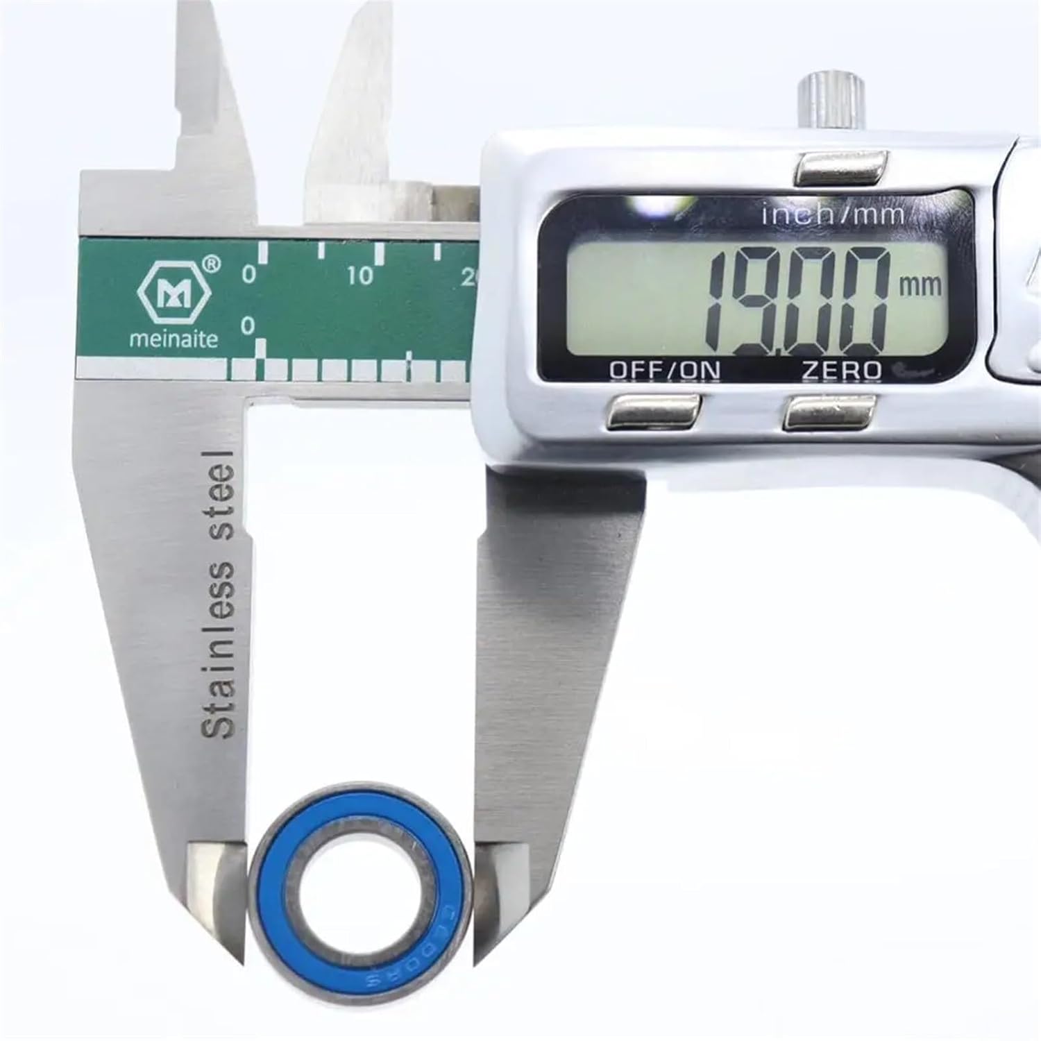 値下げスーツケース 値下げしました】スーツケース/Мサイズ