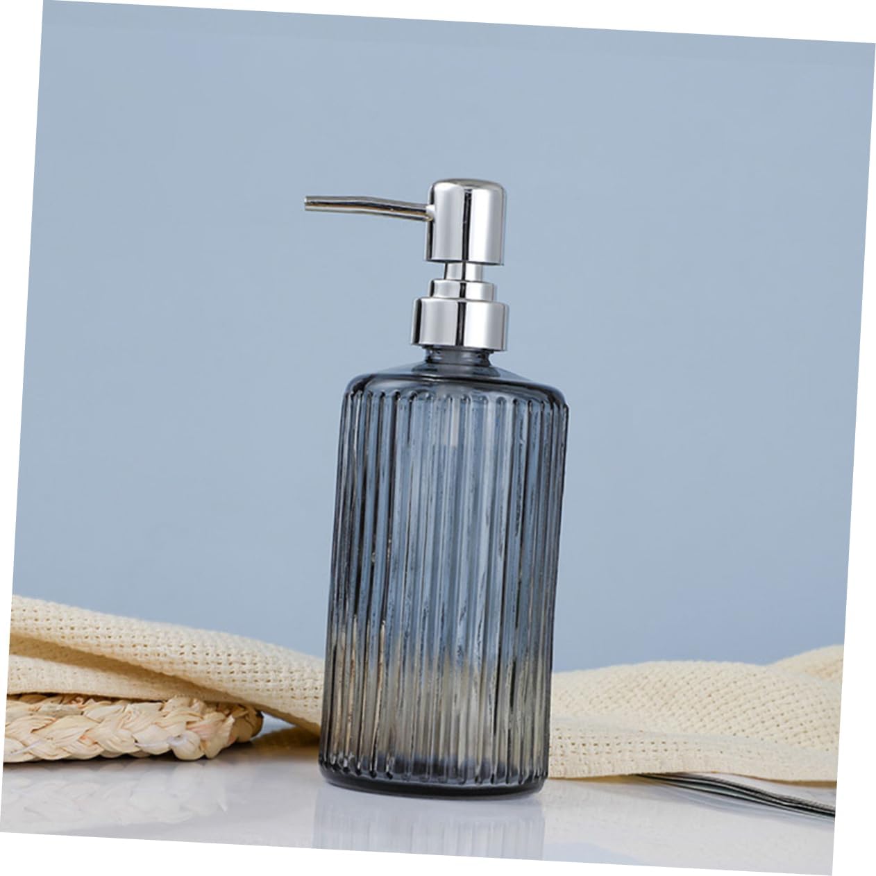 3pcs Glass Pump Bottle Soap Dispenser Refillable Shampoo Bottle for Bathroom Modern Kitchen Soap Dispenser Pump