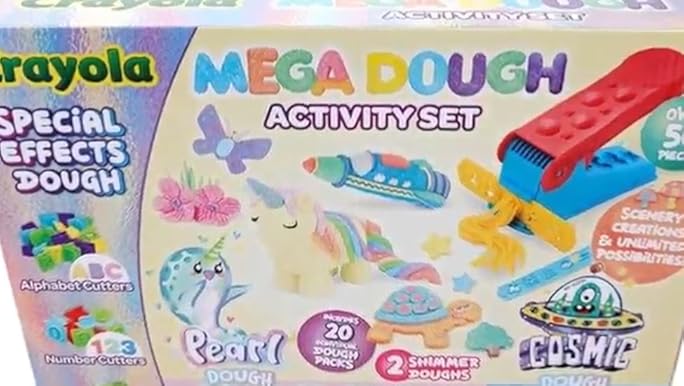 Amazon.com: Crayola Silly Scents Mega Dough Activity Kit - Fidget