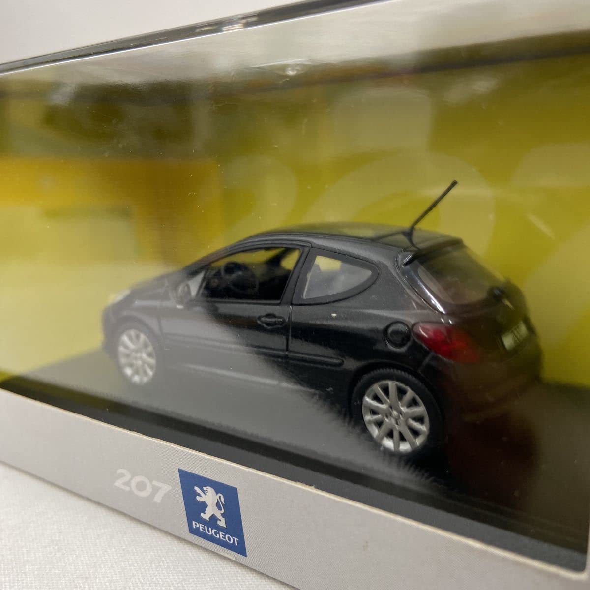 Amazon | NOREV 1/43 Peugeot 207 Black 3ドア GT プジョー ブラック