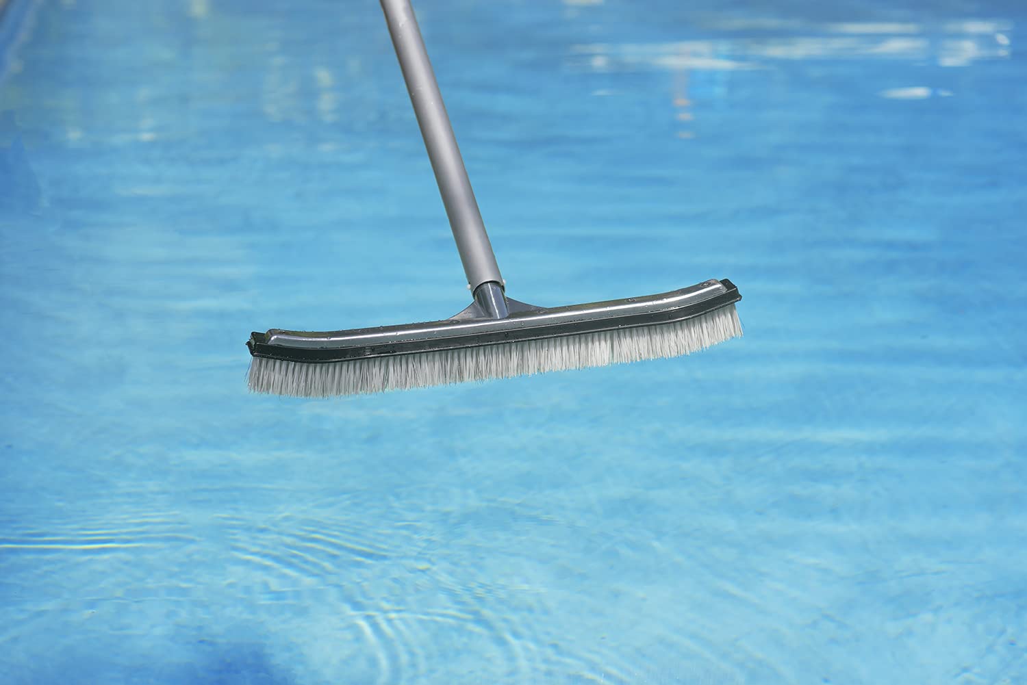 Poolmaster 20173 45,7 cm Aluminium-back Combo Brosse à poils – Premier Collection