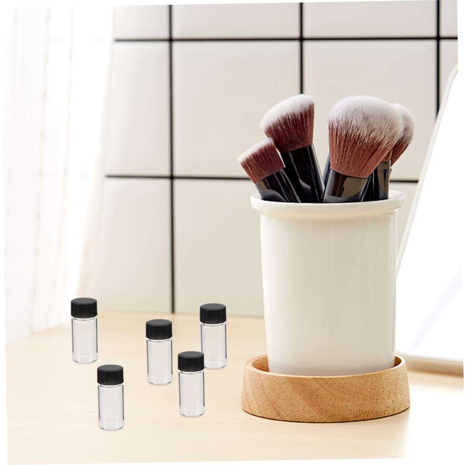 100 Stück 5ml Glasprobenfläschchen Transparent mit Deckel | Flacher Boden, Schwarze Kappen, aus Glas und Kunststoff, für Laborproben, Kompakt Transportierbar